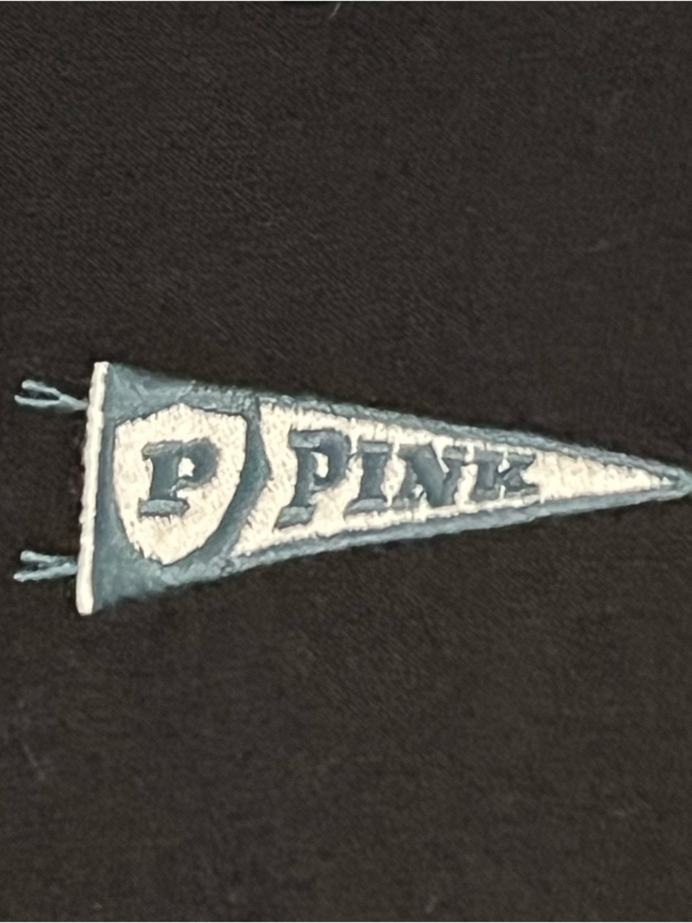 NEW!💗PINK VS Limited Edition Pink Friday Black Campus Crew Tee Pink Logo!Sz-M! - Picture 9 of 10